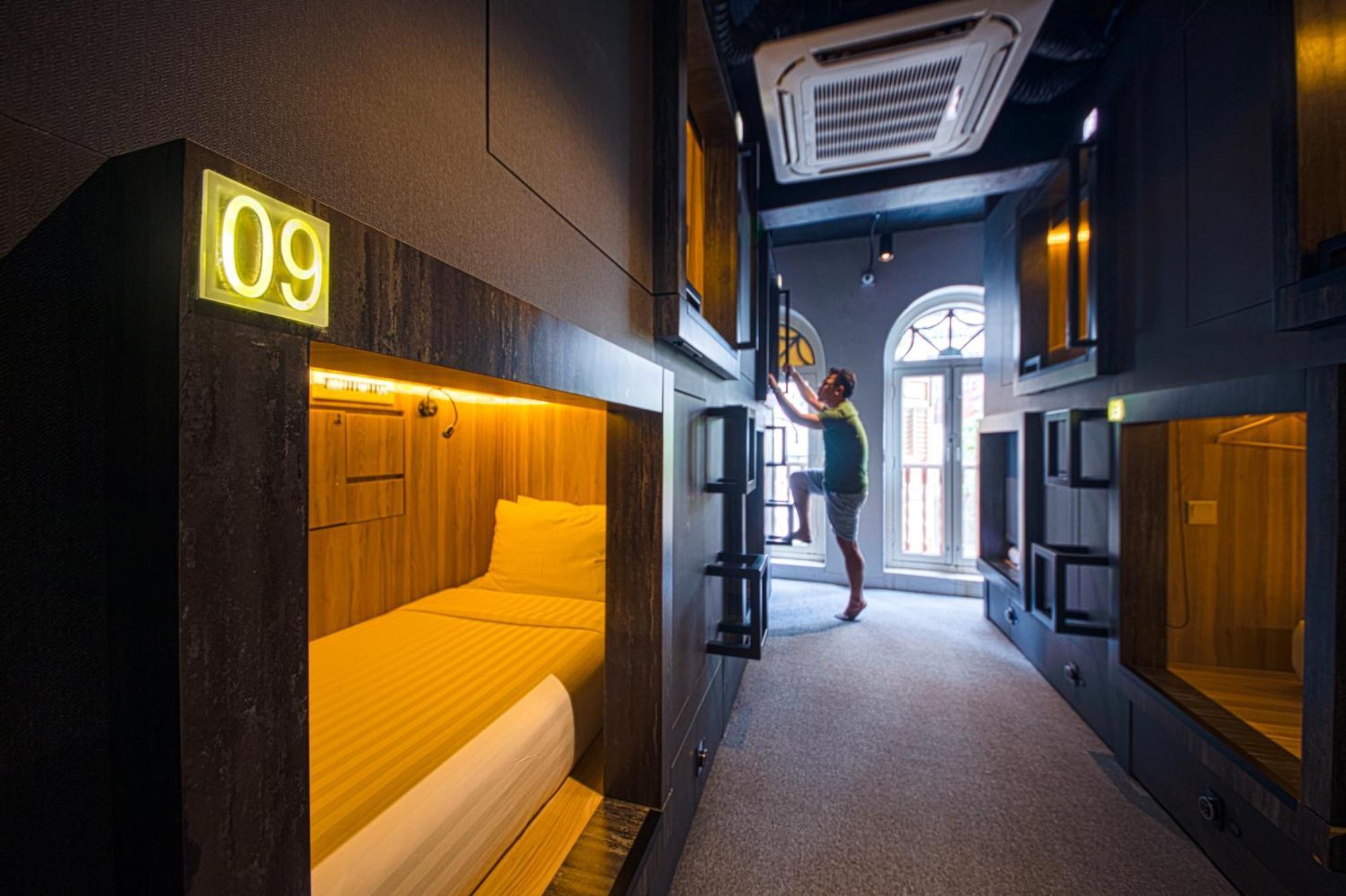 Cube Boutique Capsule Hotel At Chinatown Singapore Exterior photo